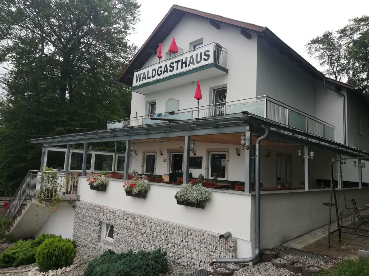 Waldgasthaus Hochburg-Ach Exteriör bild